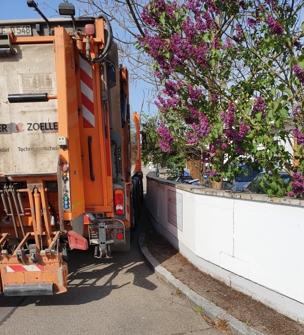 Rücksicht Müllabfur 2