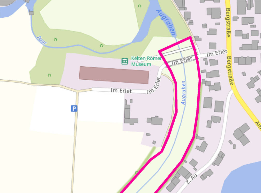 Räumungsarbeiten zur Verbesserung des Hochwasserschutzes in Manching am Augraben